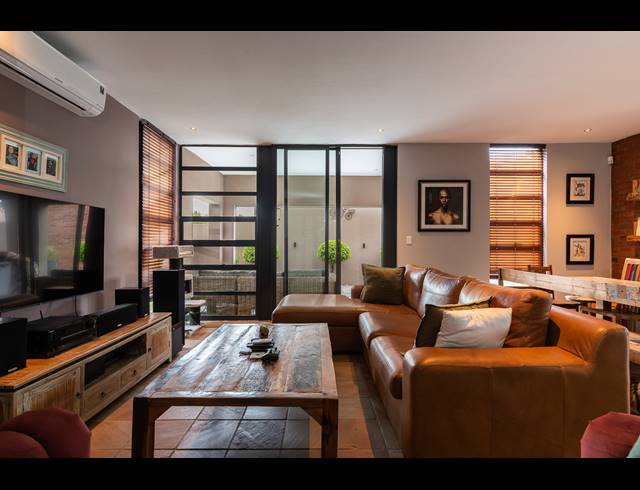 3 BEDROOM HOUSE FOR SALE IN NORTH RIDING